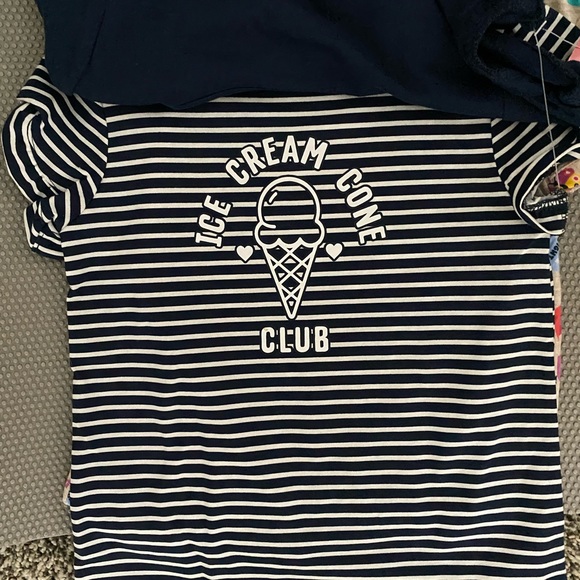 Set of three brand new girl shirts - Picture 2 of 3